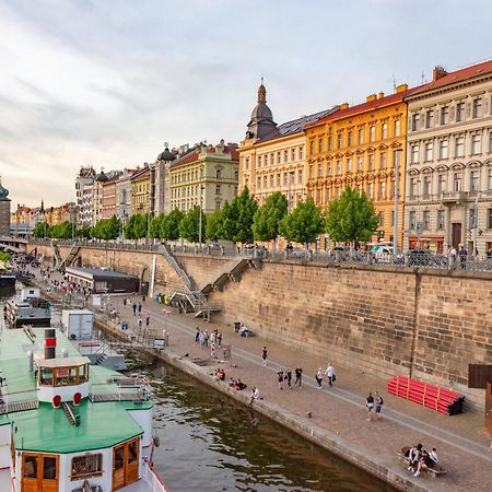 Cozy Homestay At Andel Prague Exterior photo